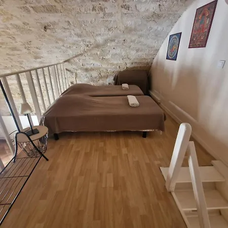 Apartmán 50 M2 Loft With Vaulted Ceilings Center Of *